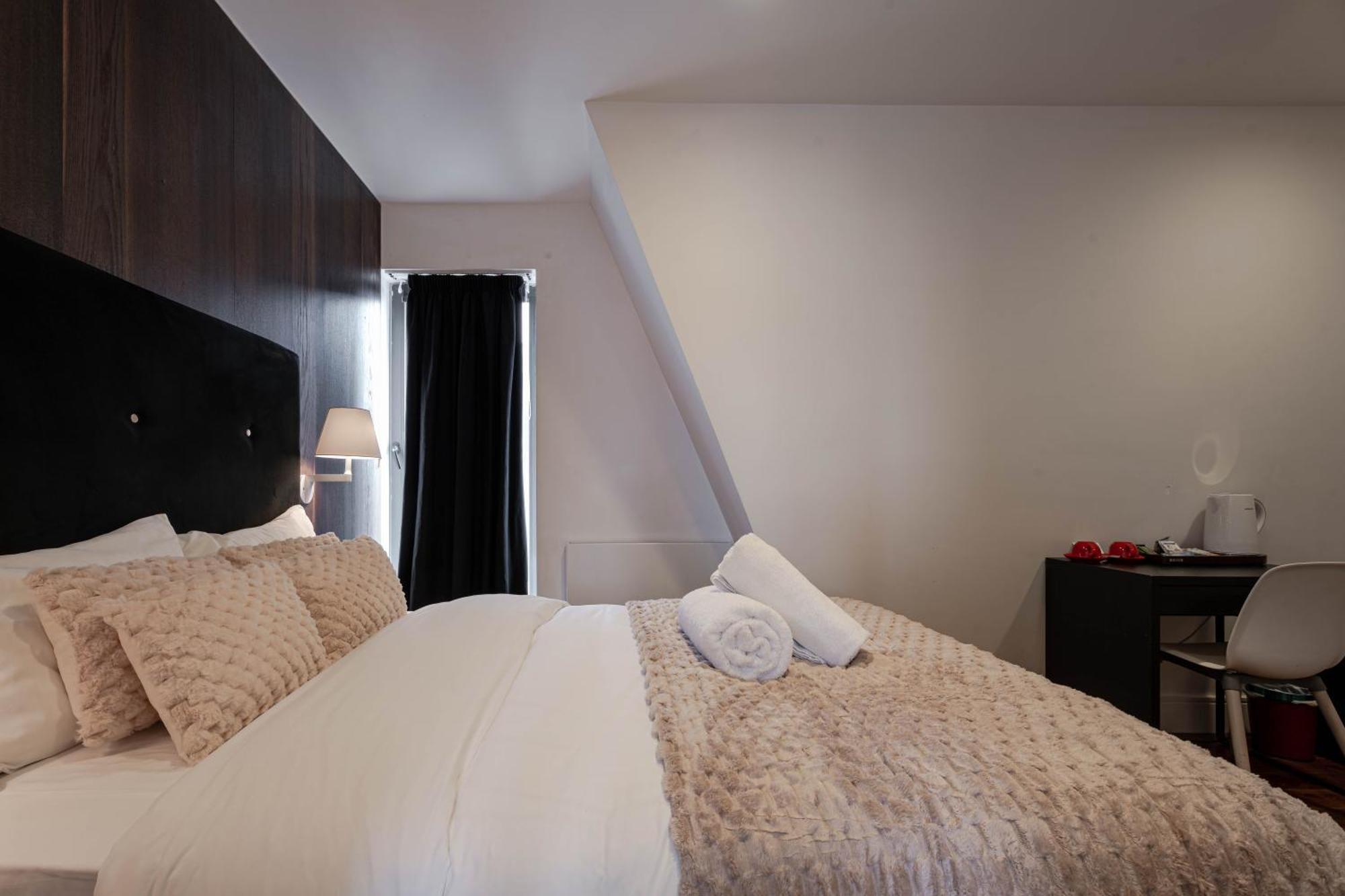 The Whitechapel 4* Londra