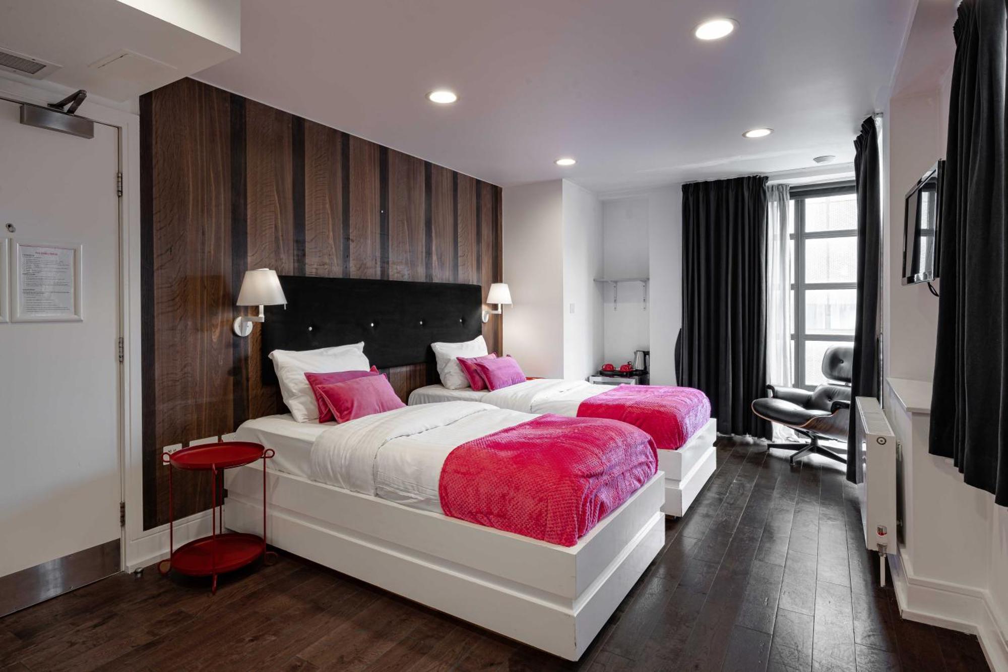The Whitechapel 4* Londra